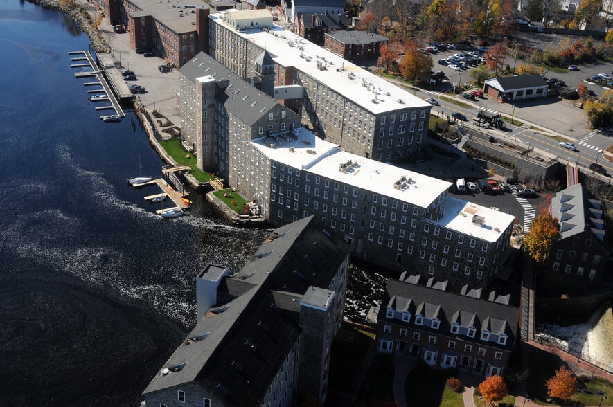 More Photos Of 55 Main St, Newmarket Office Residential For Lease