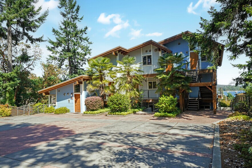 More Photos Of 118 Rainbow Rd, Salt Spring Island Land For Sale