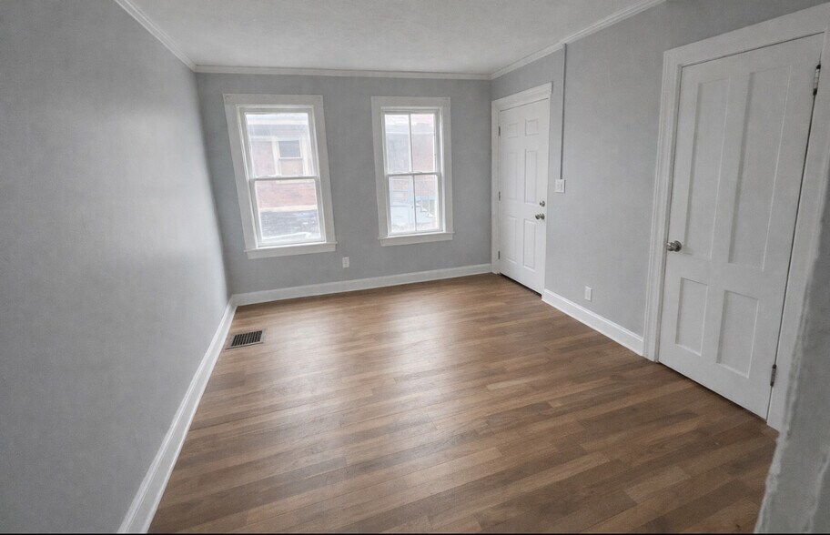 More Photos Of 335 Shonnard St, Syracuse Apartments For Sale