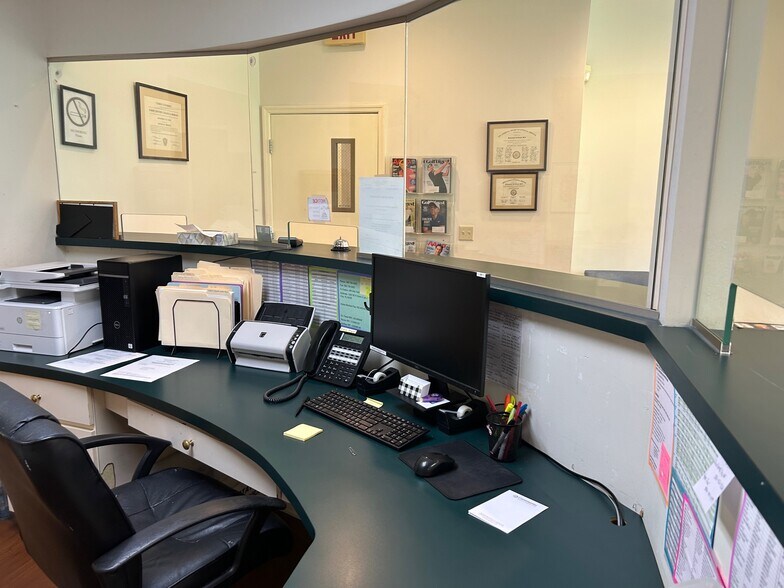 More Photos Of 1283 SW Sr-47, Lake City Medical For Lease