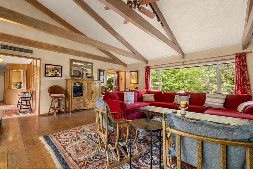 More Photos Of 4282 Pleasant Valley Rd, Placerville Specialty For Sale