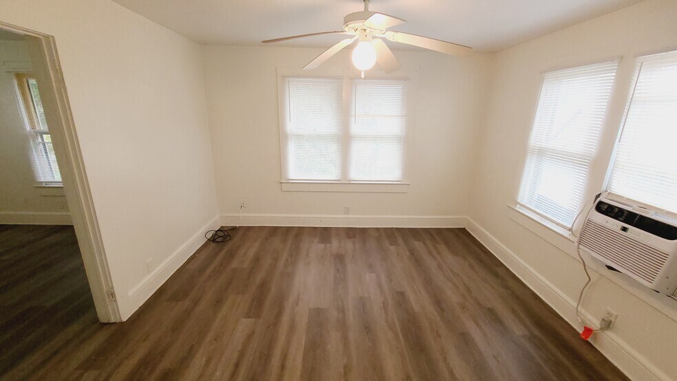 More Photos Of 308 Adeline St, Daytona Beach Apartments For Sale