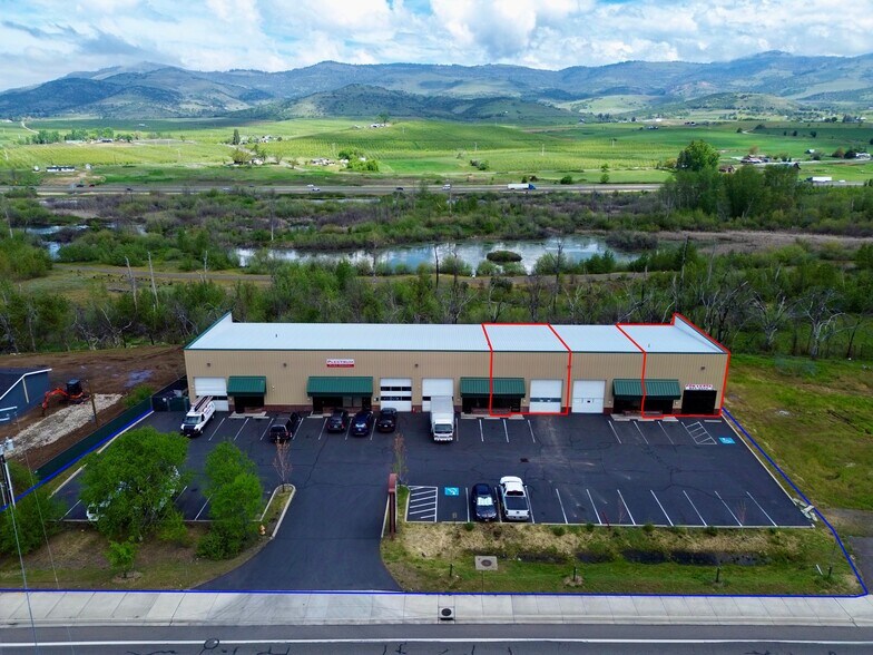Primary Photo Of 1007 S Pacific Hwy, Talent Flex For Lease
