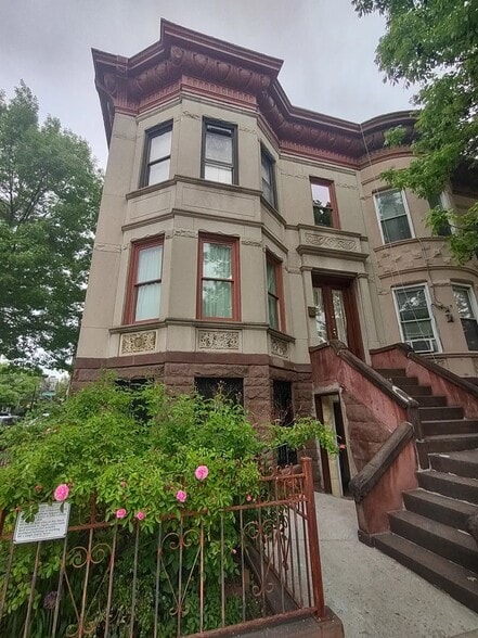 More Photos Of 175 Fenimore St, Brooklyn Flex For Lease