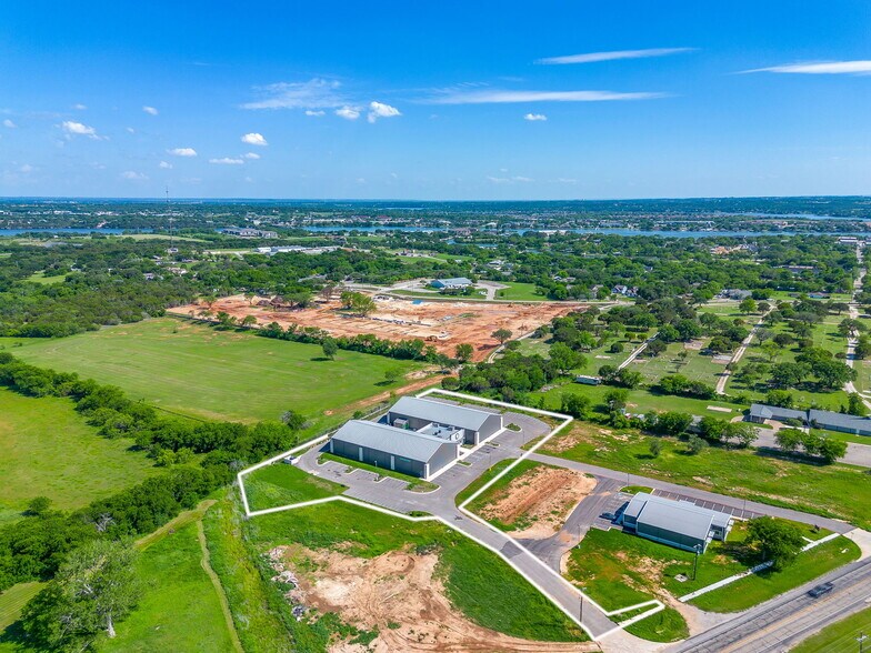 More Photos Of 1109 Hwy 51, Granbury Freestanding For Sale