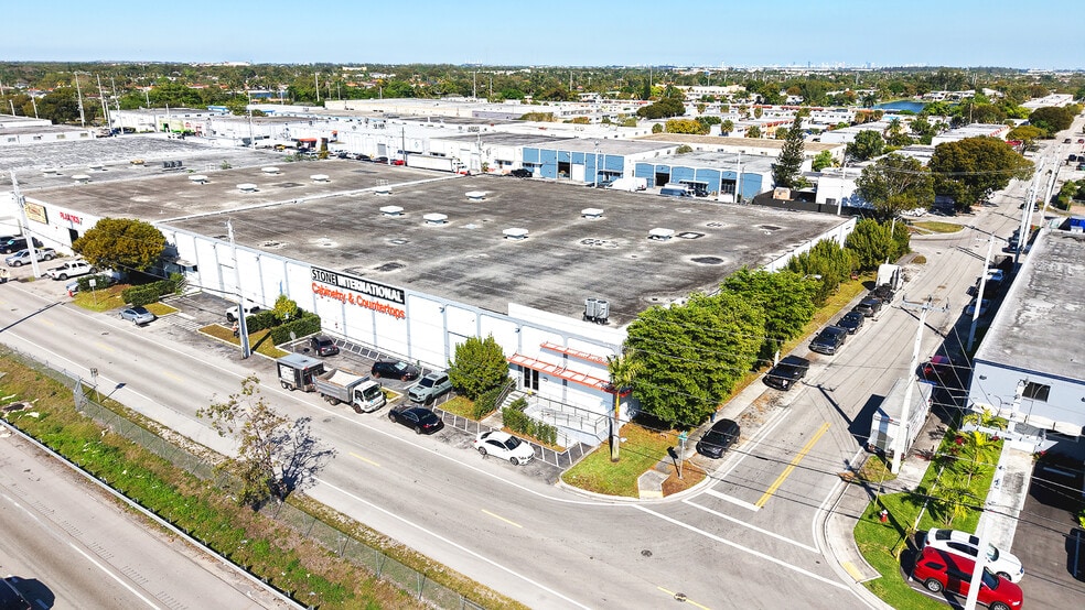 More Photos Of 7215 W 20th Ave, Hialeah Manufacturing For Sale