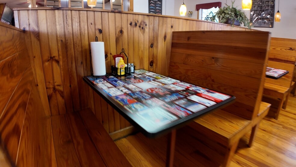 More Photos Of 6335 W Andrew Johnson Hwy, Greeneville Restaurant For Sale