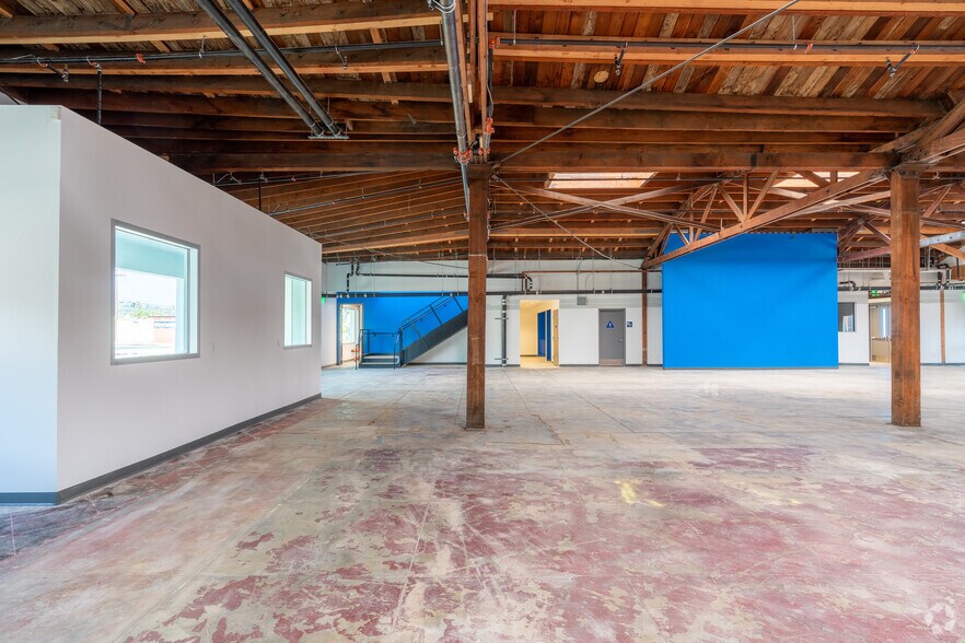 More Photos Of 5380 Alhambra Ave, Los Angeles Research And Development For Sale