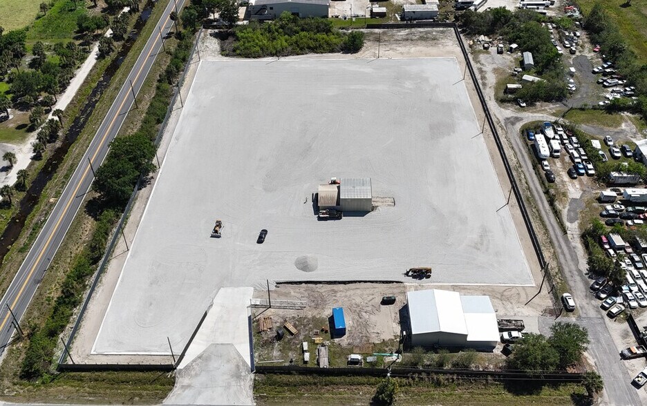More Photos Of 2655 Parrish Rd, Cocoa Land For Lease