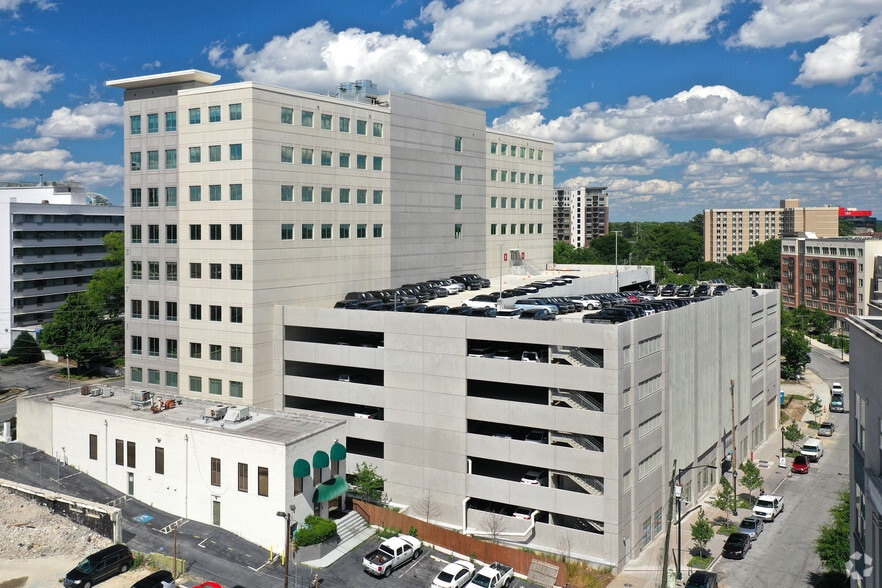 More Photos Of 371 E Paces Ferry Rd NE, Atlanta Medical For Lease