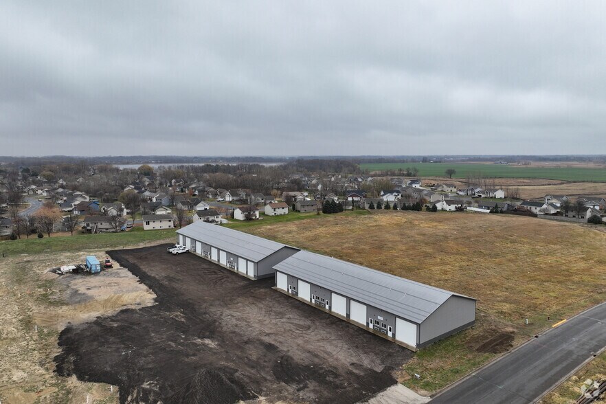 More Photos Of 126 6th Street South St, Waverly Warehouse For Sale