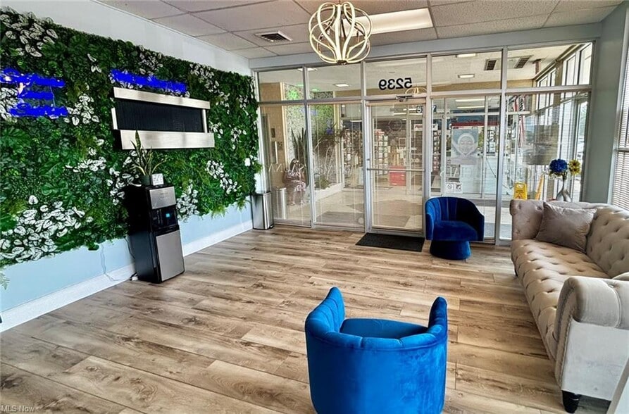 More Photos Of 5329 Wilson Mills rd, Richmond Heights General Retail For Lease