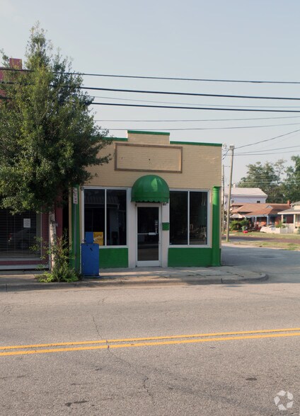 More Photos Of 604 Castle St, Wilmington Storefront For Lease