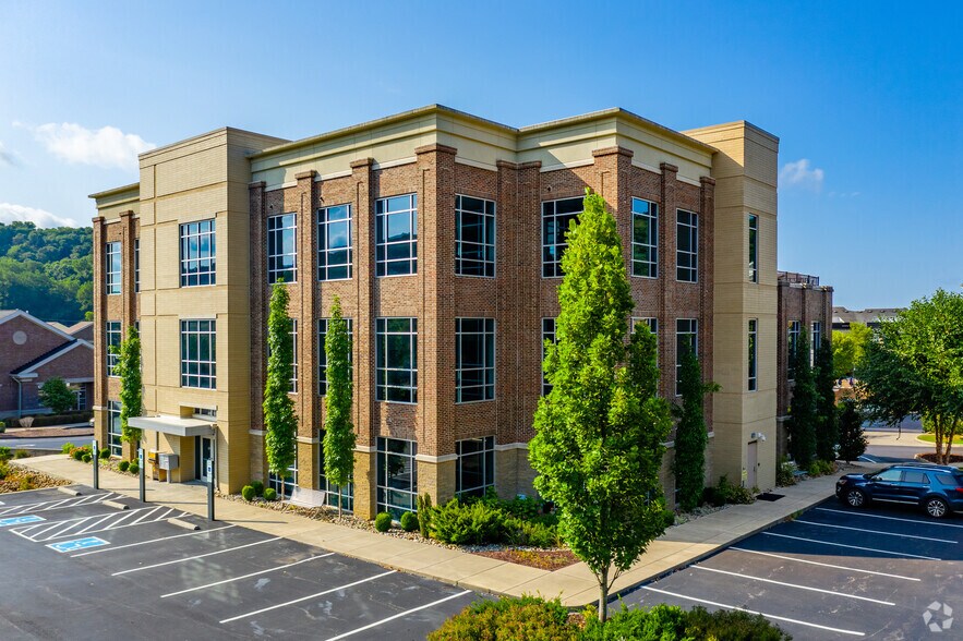 More Photos Of 1431 Perrone Way, Franklin Office For Lease