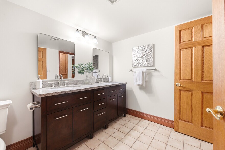 More Photos Of 12141 Wildwood Trl, Kagel Canyon Specialty For Sale
