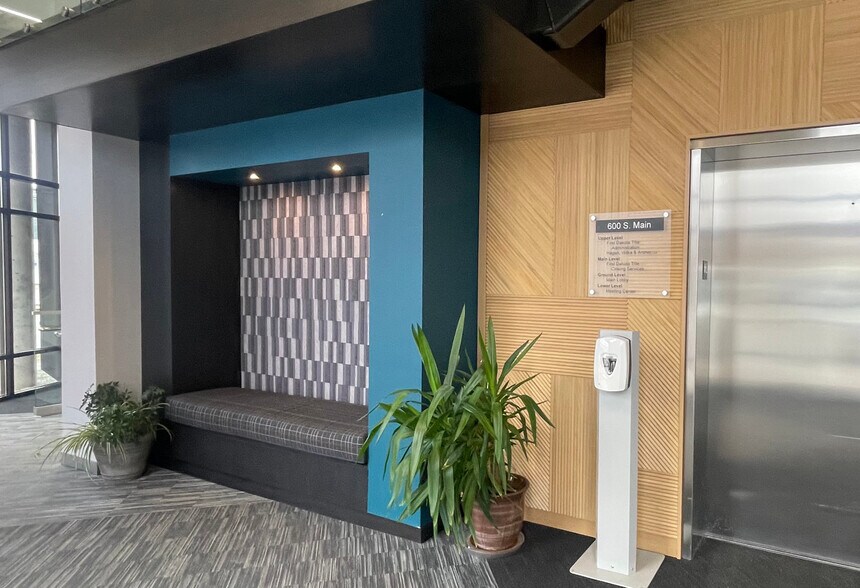 More Photos Of 600 S Main Ave, Sioux Falls Office For Lease