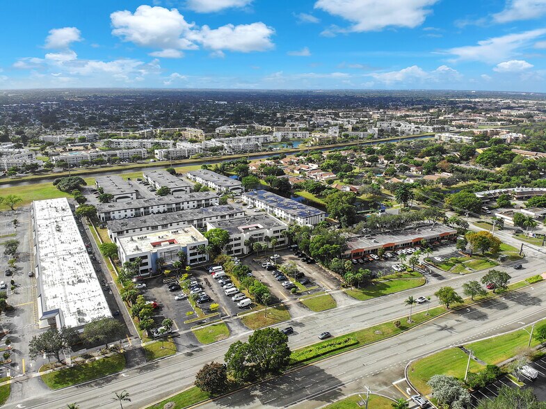 More Photos Of 8360 W Oakland Park Blvd, Sunrise Office For Sale