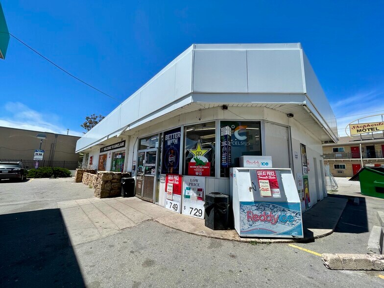 More Photos Of 8275 E Colfax, Denver General Retail For Sale