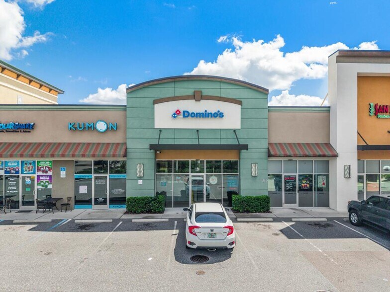 More Photos Of 11620 Lakeside Village Ln, Windermere Storefront For Sale