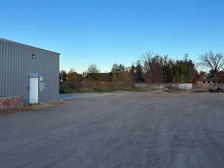 More Photos Of 26615 Fallbrook Ave, Wyoming Warehouse For Sale