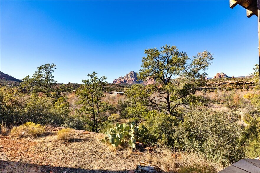 More Photos Of 35 Gassaway Place Pl, Sedona Specialty For Sale