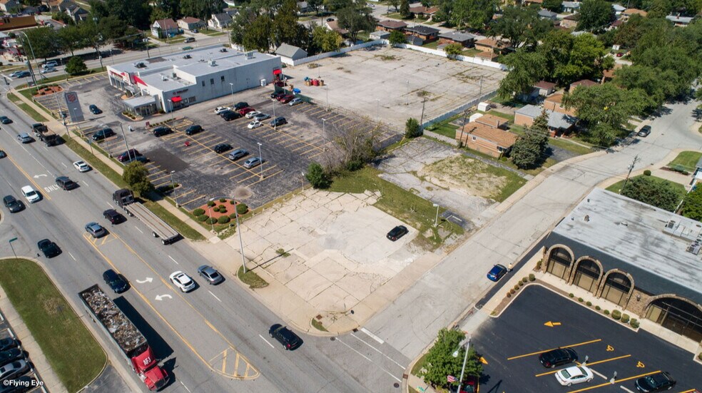 More Photos Of 862 E 162nd St, South Holland Land For Sale