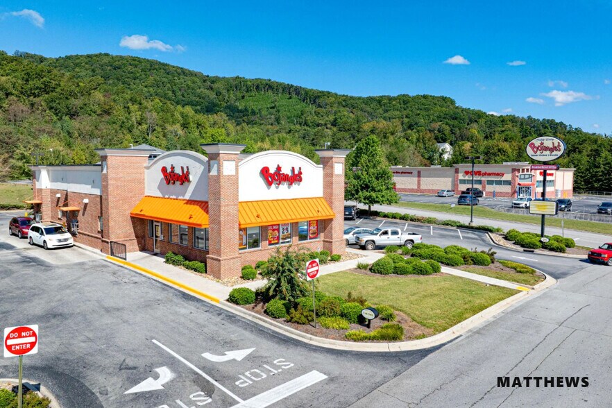 More Photos Of 9375 Dayton Pike, Soddy Daisy Fast Food For Sale