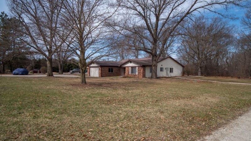 Primary Photo Of 740 Glengary Rd, Commerce Township Assisted Living For Lease