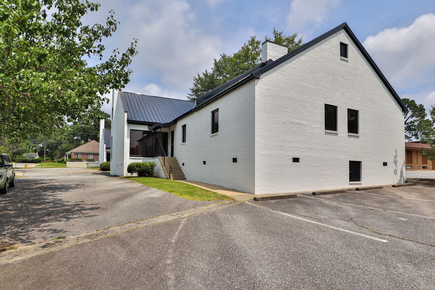 Primary Photo Of 1906 Warm Springs Rd, Columbus Medical For Lease