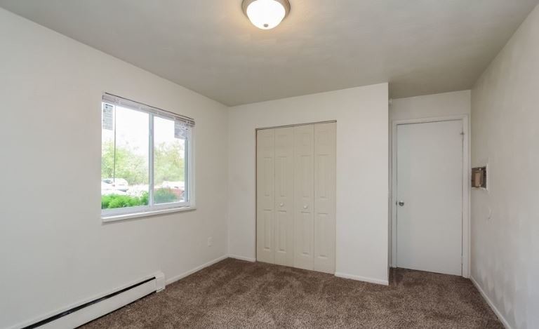 More Photos Of 1525-1605 Bacon Ave, Portage Apartments For Sale