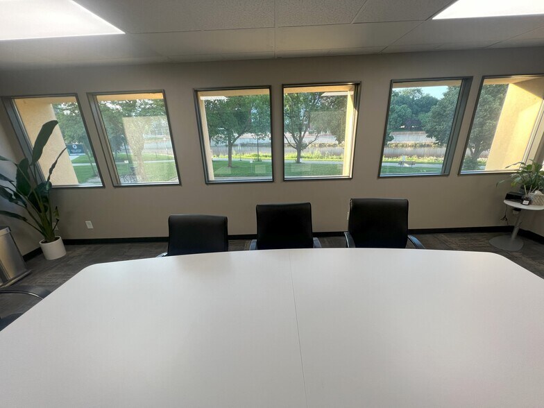 More Photos Of 300 3rd Ave SE, Rochester Medical For Sale