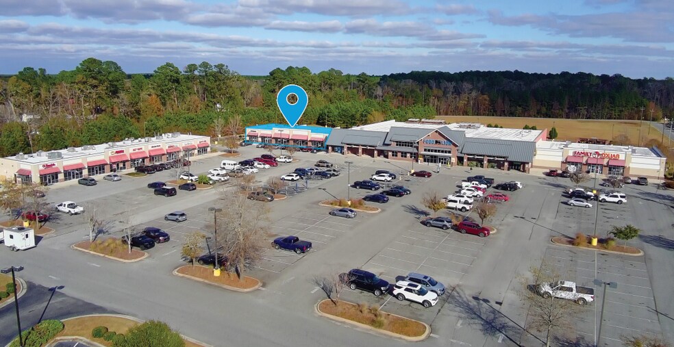 Primary Photo Of 7306 Highway 21, Port Wentworth General Retail For Lease