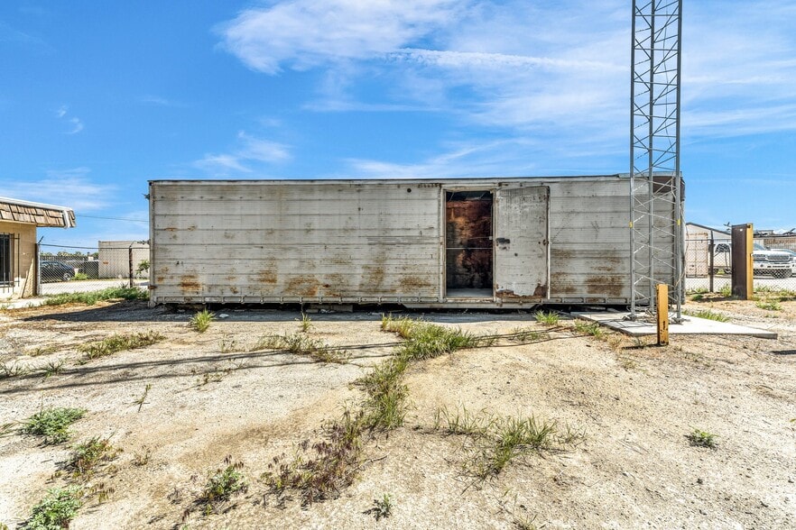 More Photos Of 42725 2nd St E, Lancaster Manufacturing For Sale