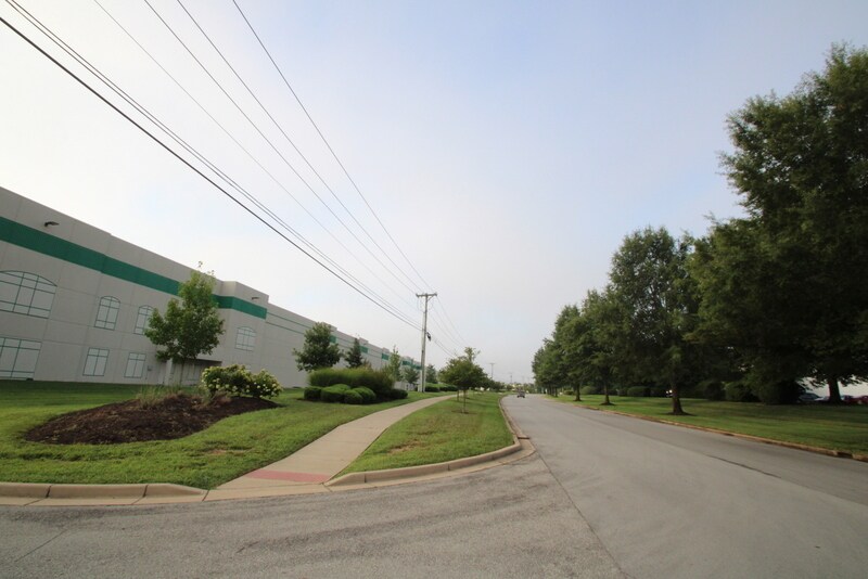 More Photos Of 10601 Freeport Dr, Louisville Land For Sale