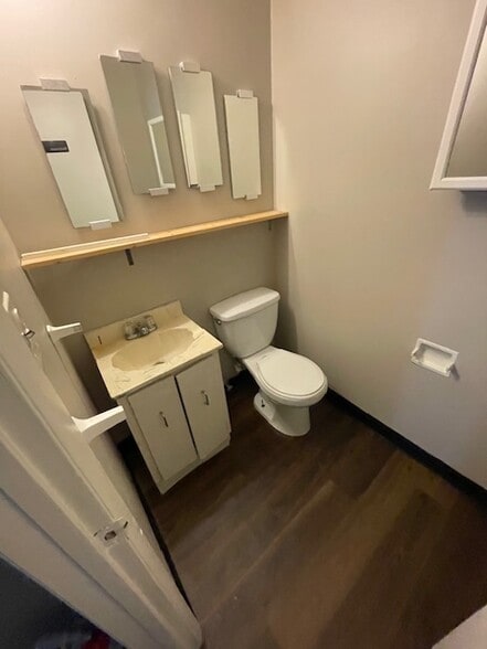 More Photos Of 4802 Rhode Island Ave, Hyattsville Unknown For Lease