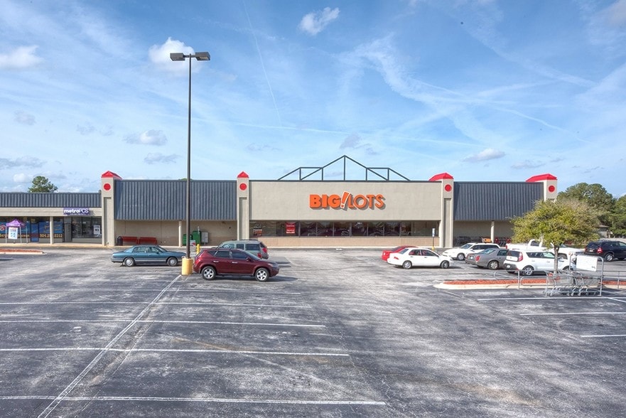 More Photos Of 700-716 Blanding Blvd, Orange Park Unknown For Lease