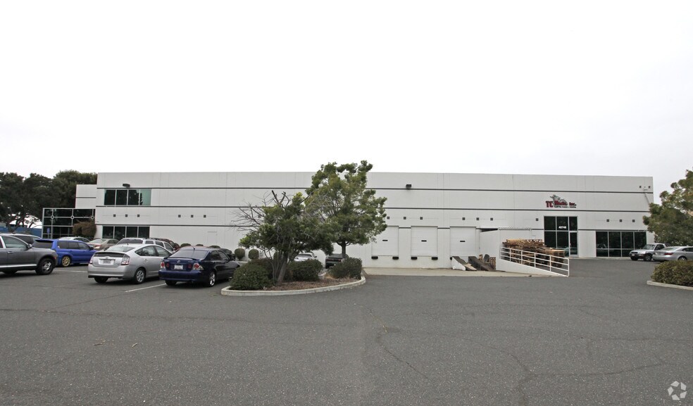 More Photos Of 40740-40748 Encyclopedia Cir, Fremont Manufacturing For Lease