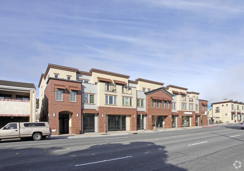 More Photos Of 131 Lighthouse Ave, Monterey Apartments For Lease