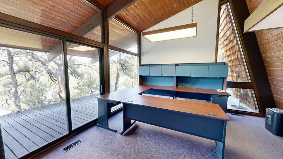 More Photos Of 11 E Airport Rd, Billings Office For Sale