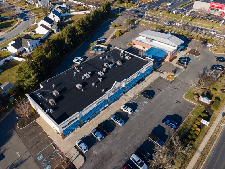 More Photos Of 681-693 Berlin Cross Keys Rd, Sicklerville Unknown For Sale