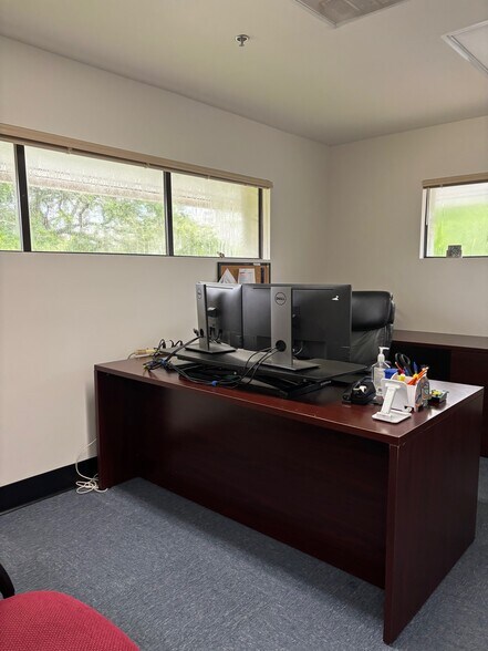 More Photos Of 701 E South St, Orlando Office For Sale