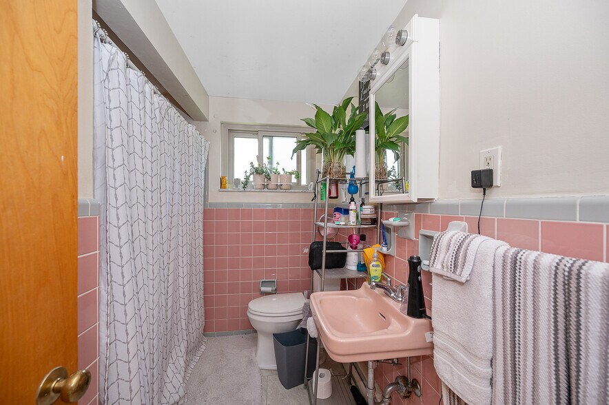 More Photos Of 6509 Cheviot Rd, Colerain Township Apartments For Sale