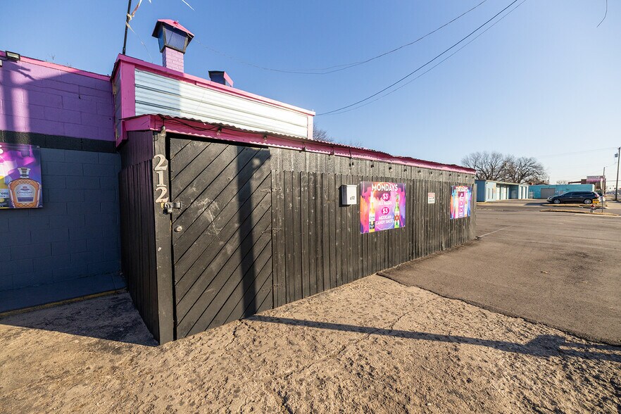More Photos Of 212 W Harry St, Wichita Bar For Sale