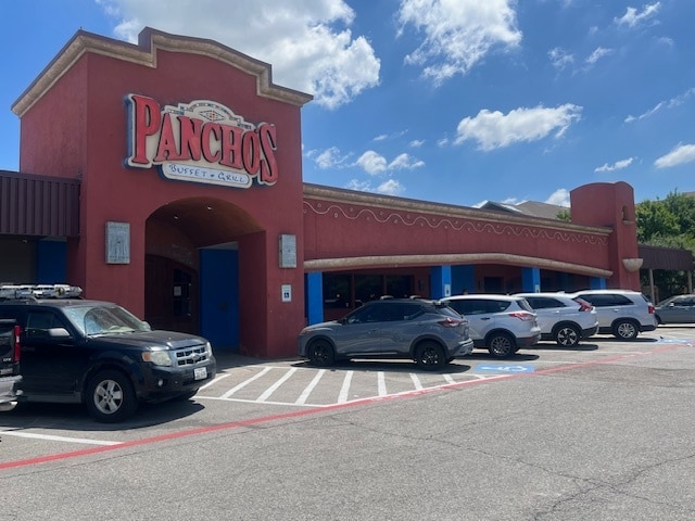 More Photos Of 4500-4550 Gus Thomasson Rd, Mesquite Unknown For Lease