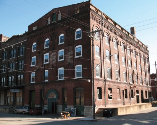 Primary Photo Of 1331 St Louis Ave, Kansas City Warehouse For Lease