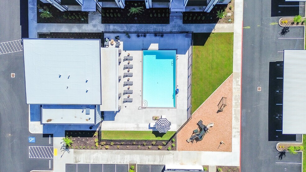 More Photos Of 7011 NE 126th St, Vancouver Apartments For Sale