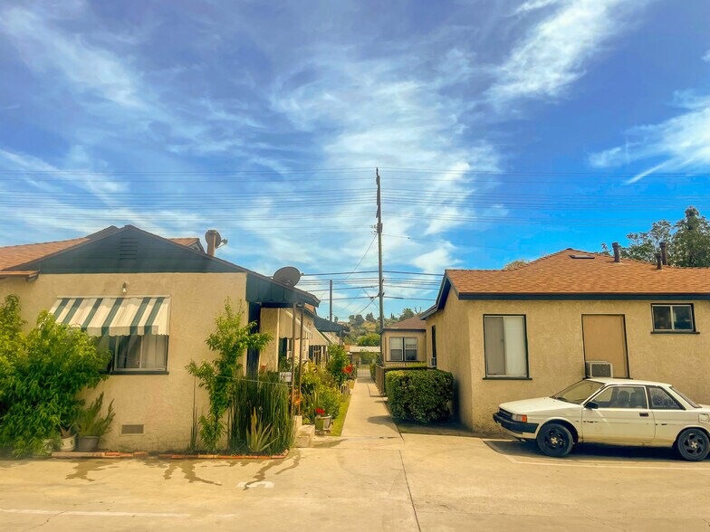 More Photos Of 12937 Van Nuys Blvd, Pacoima Apartments For Sale