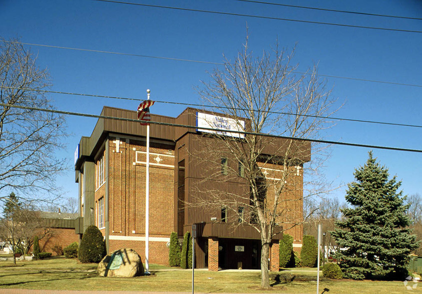 Primary Photo Of 64 Mountainview Blvd, Wayne Medical For Lease