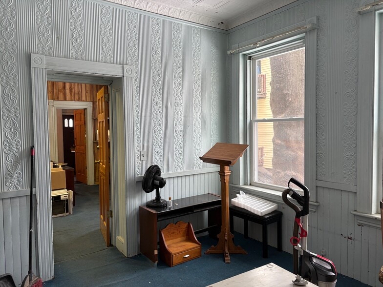 More Photos Of 1291 Park Ave, Bridgeport Religious Facility For Sale