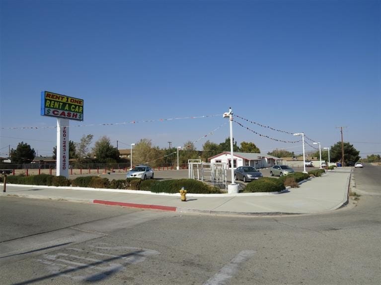 More Photos Of 15482 Bear Valley Rd, Victorville Auto Dealership For Lease